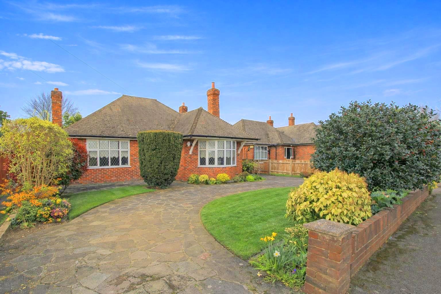 3 bed property in Chiltern Road, Sutton